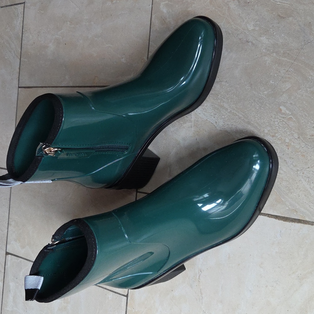 Kate Spade Forest Green Rain Booties